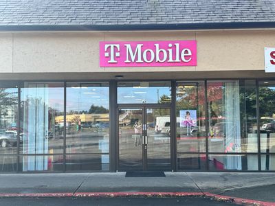 T-Mobile Authorized Retailer