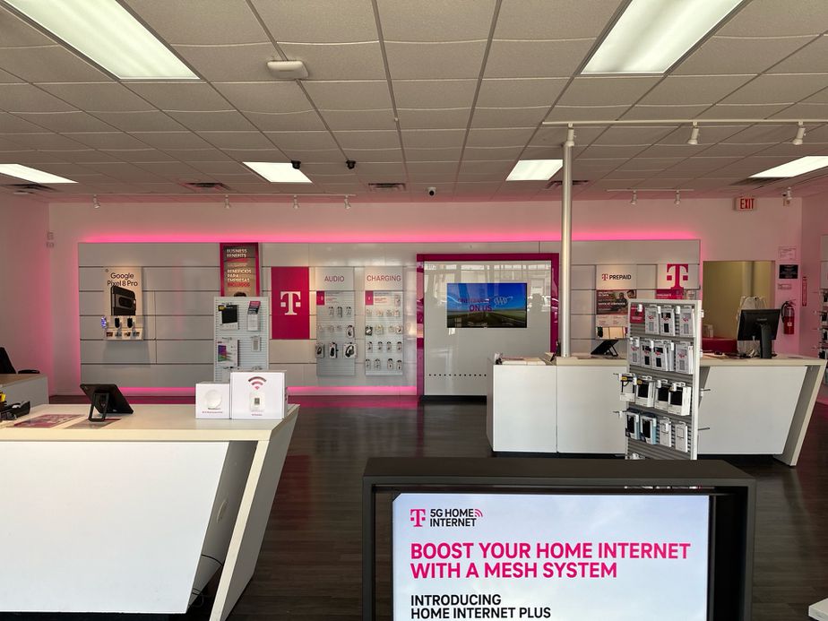 Interior photo of T-Mobile Store at Dellcrest Plaza, San Antonio, TX