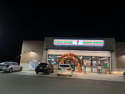 Image gallery for 7-Eleven