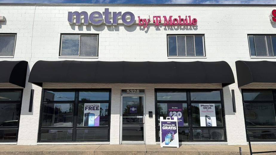 Metro by T-Mobile 5326 W Washington St - 5326 W Washington St 