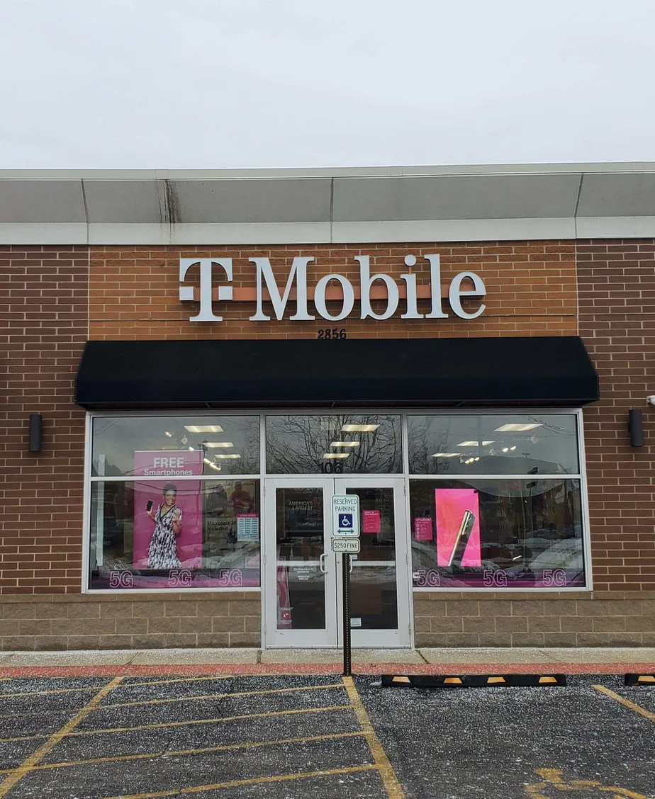 Exterior photo of T-Mobile store at S Route 59 & Cantore Rd, Naperville, IL