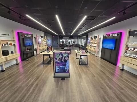 Interior photo of T-Mobile Store at Hwy 67 & Pleasant Run, Cedar Hill, TX