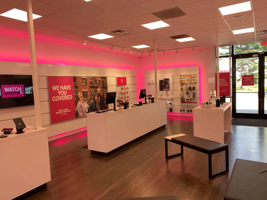 Interior photo of T-Mobile Store at W Markham St & N Bowman Rd, Little Rock, AR