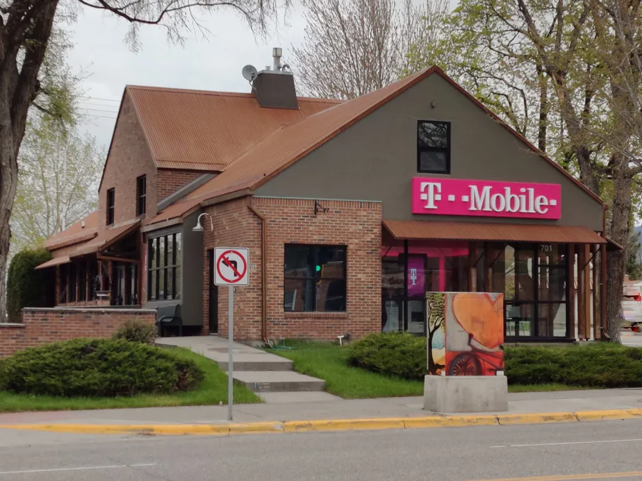 Exterior photo of T-Mobile store at W Main St & N 7th St, Bozeman, MT
