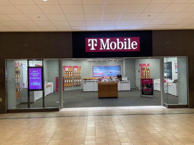 Exterior photo of T-Mobile Store at Livingston Mall - NW Entrance, Livingston, NJ