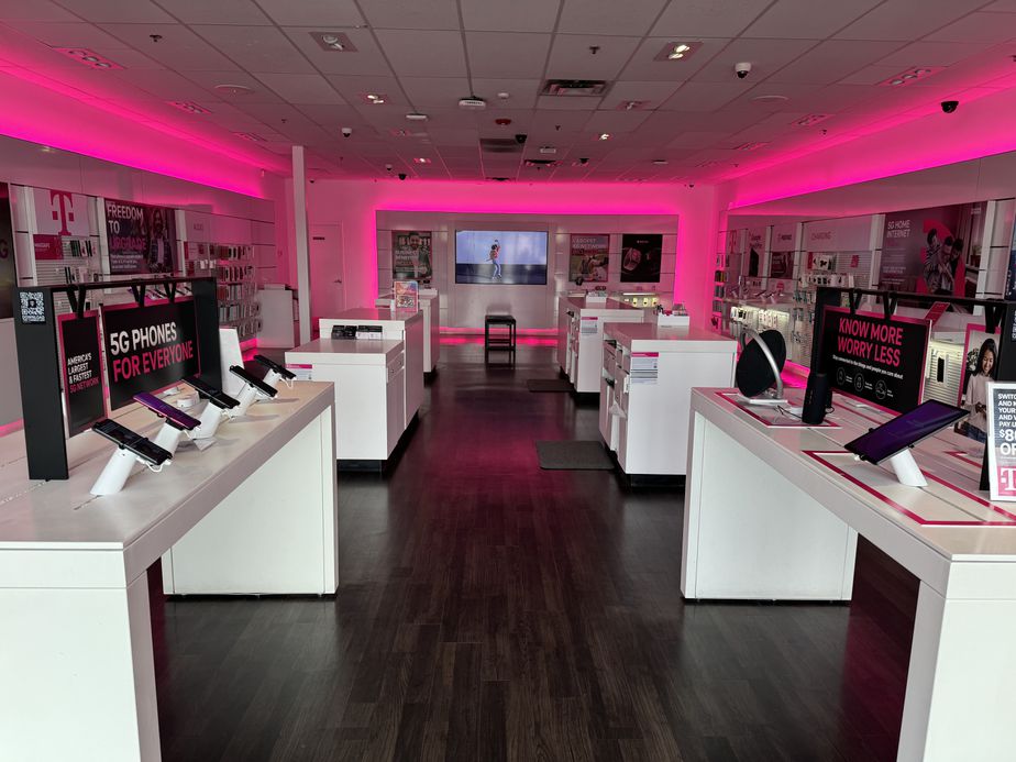 Interior photo of T-Mobile Store at Centerplace Of Greeley, Greeley, CO