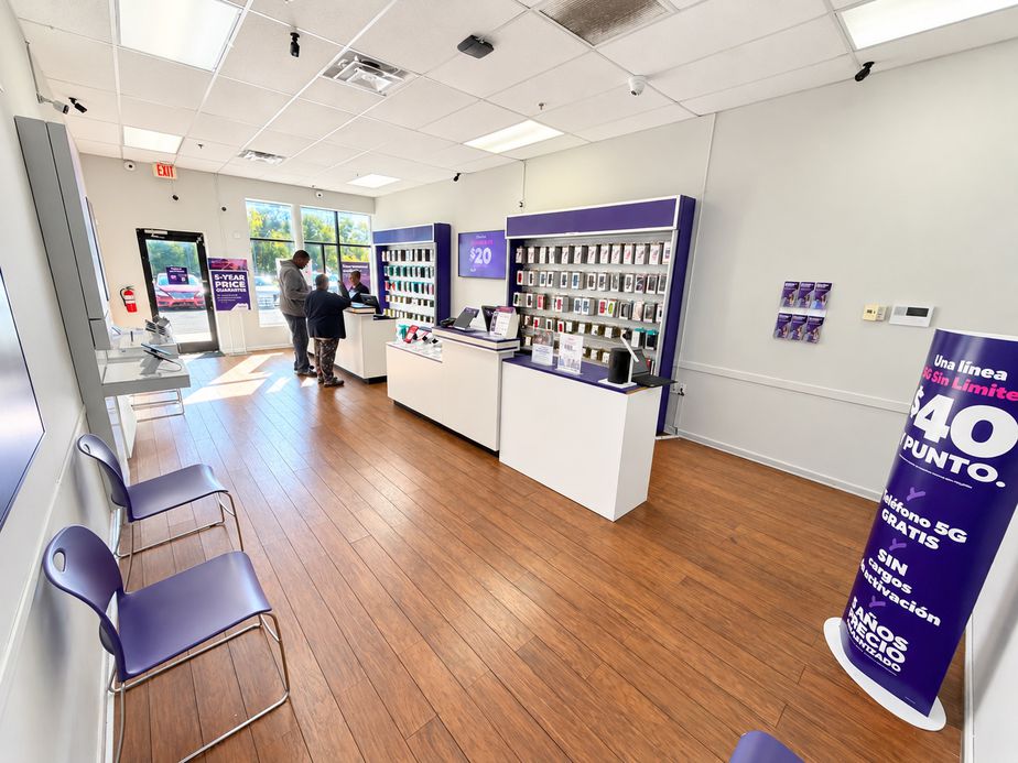 Metro by T-Mobile 8700 Liberty Rd - 8700 Liberty Rd 