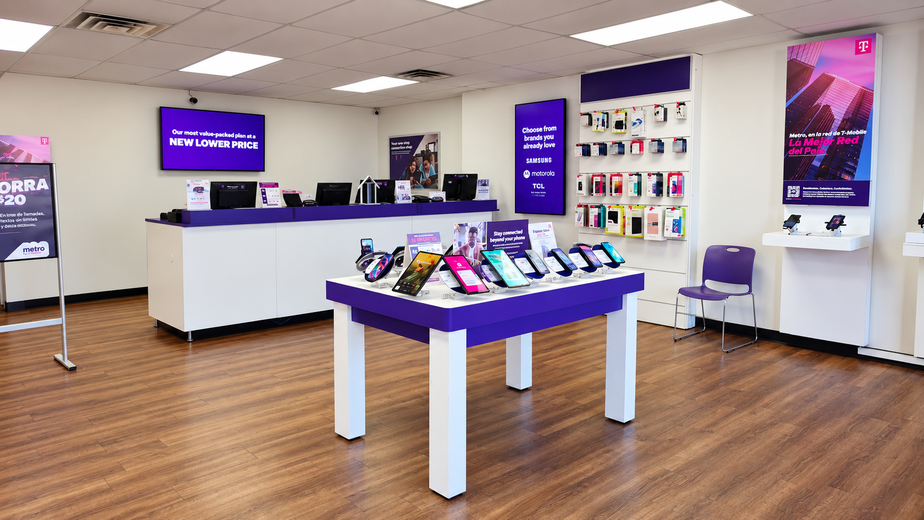 Metro by T-Mobile 2780 Royal Ln - 2780 Royal Ln 
