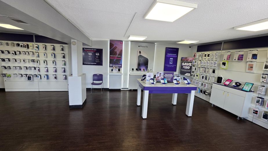 Metro by T-Mobile 308 W Randol Mill Rd - 308 W Randol Mill Rd 