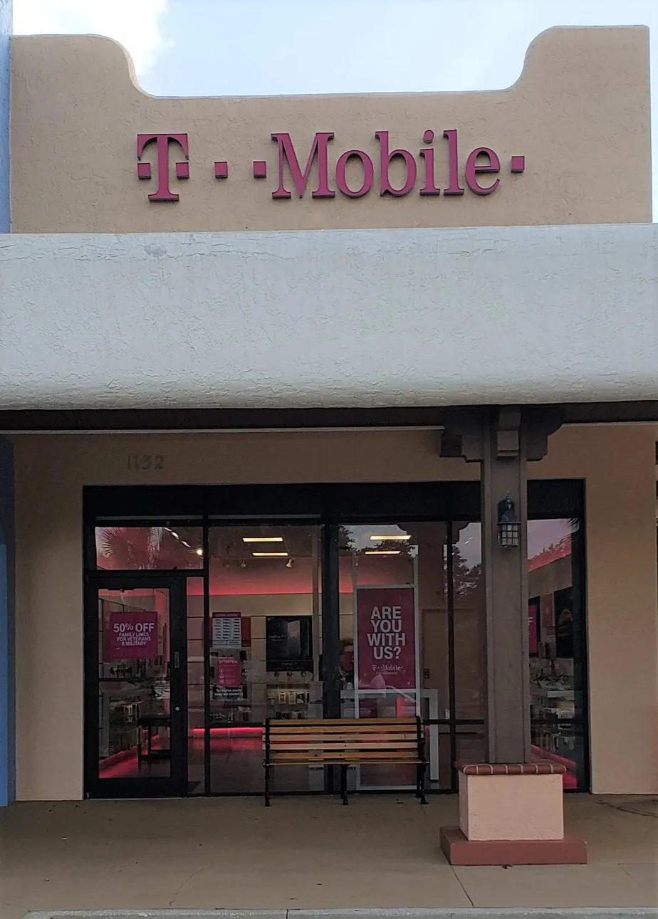 Exterior photo of T-Mobile store at Bichara Blvd & Us Hwy 441, The Villages, FL