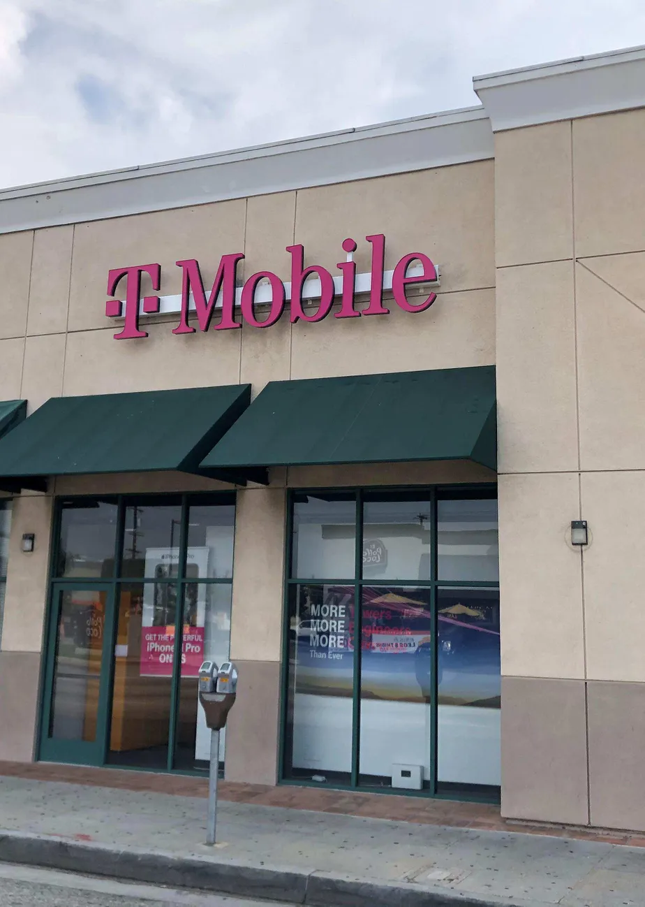 Exterior photo of T-Mobile store at Sepulveda Blvd & Berryman Ave, Culver City, CA