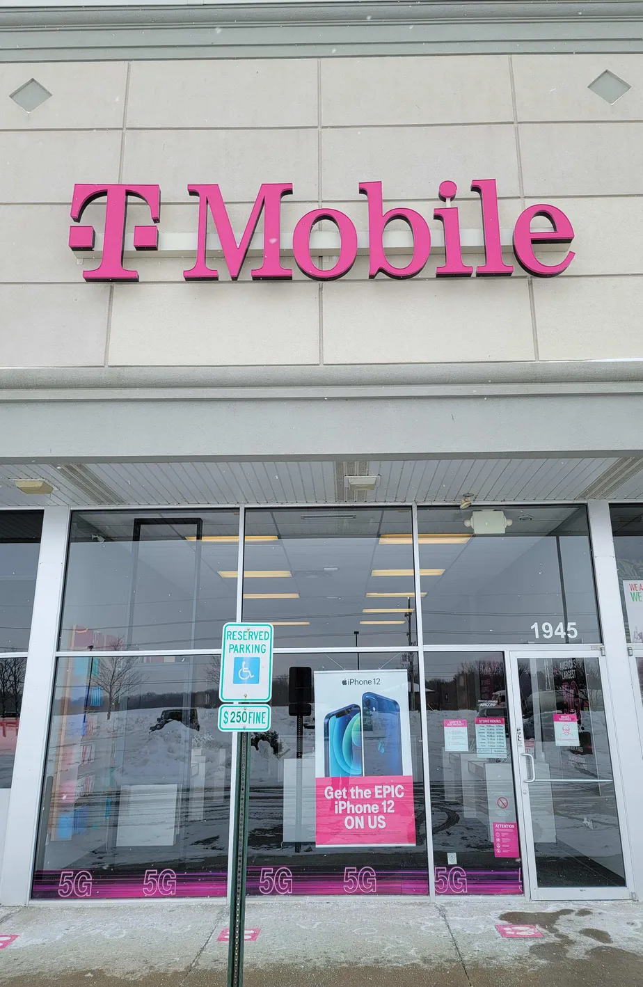 Exterior photo of T-Mobile store at Marketview Dr & Carpenter St, Yorkville, IL