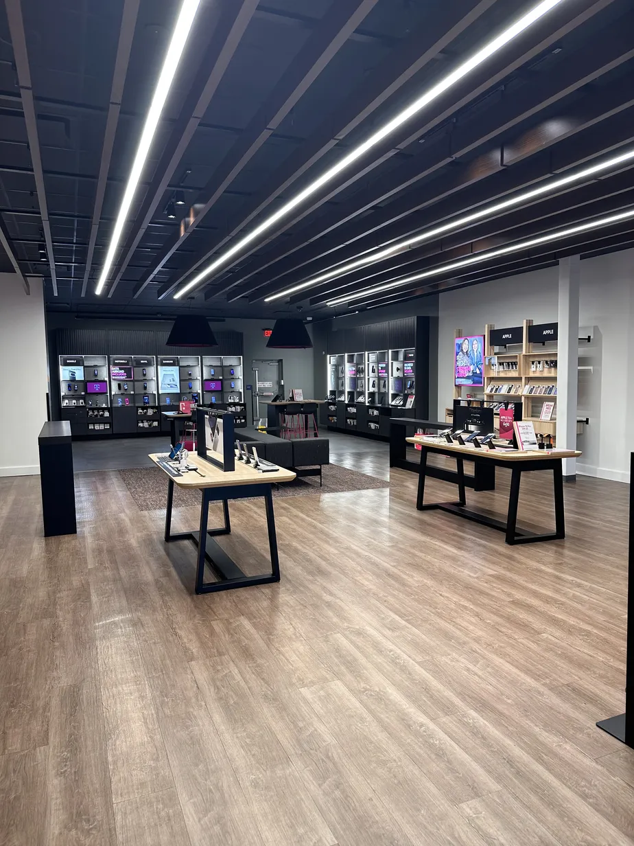  Interior photo of T-Mobile Store at Townsfair Way & Easton Loop W, Columbus, OH 