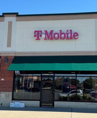 T-Mobile Authorized Retailer