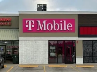  Exterior photo of T-Mobile Store at Gibson & Wheeler, Jasper, TX 