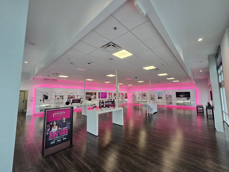 Interior photo of T-Mobile Store at Tomoka Town Center, Daytona Beach, FL