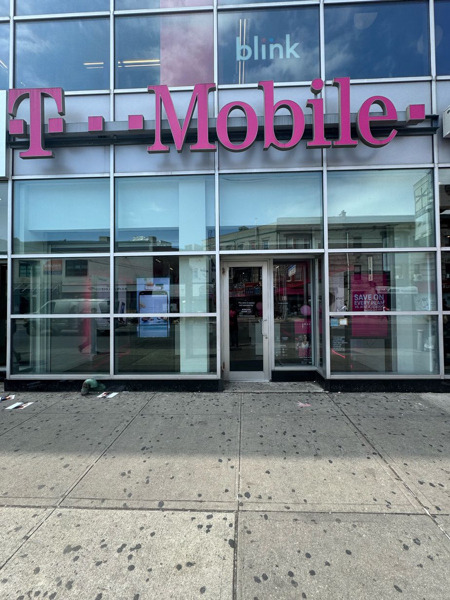 Exterior photo of T-Mobile Store at Nostrand & Flatbush, Brooklyn, NY
