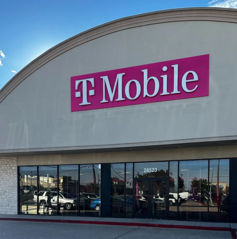 Exterior photo of T-Mobile Store at Sh 249 & Fm 2920, Tomball, TX