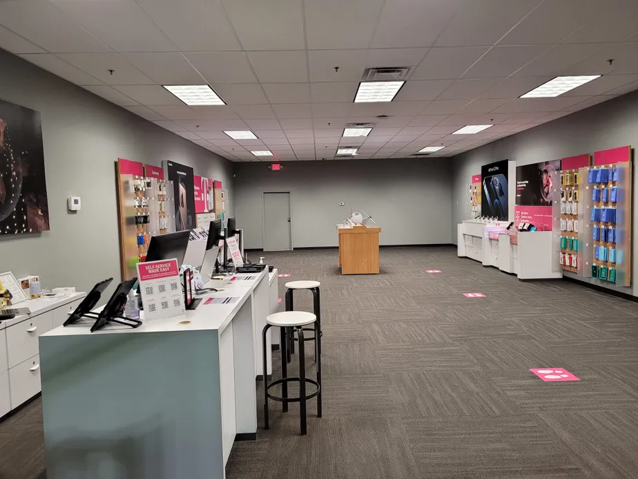 Interior photo of T-Mobile Store at W Eads Pkwy & S Tanners Creek Dr, Lawrenceburg, IN