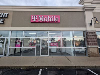 T-Mobile Authorized Retailer
