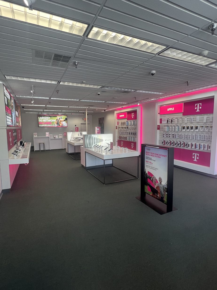 Interior photo of T-Mobile Store at Constitution Blvd & Shenango Rd, Beaver Falls, PA