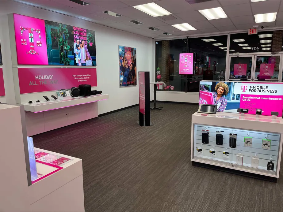 Interior photo of T-Mobile Store at Royal Plaza, Front Royal, VA