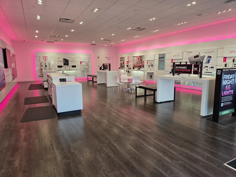  Interior photo of T-Mobile Store at College Mall, Bloomington, IN 