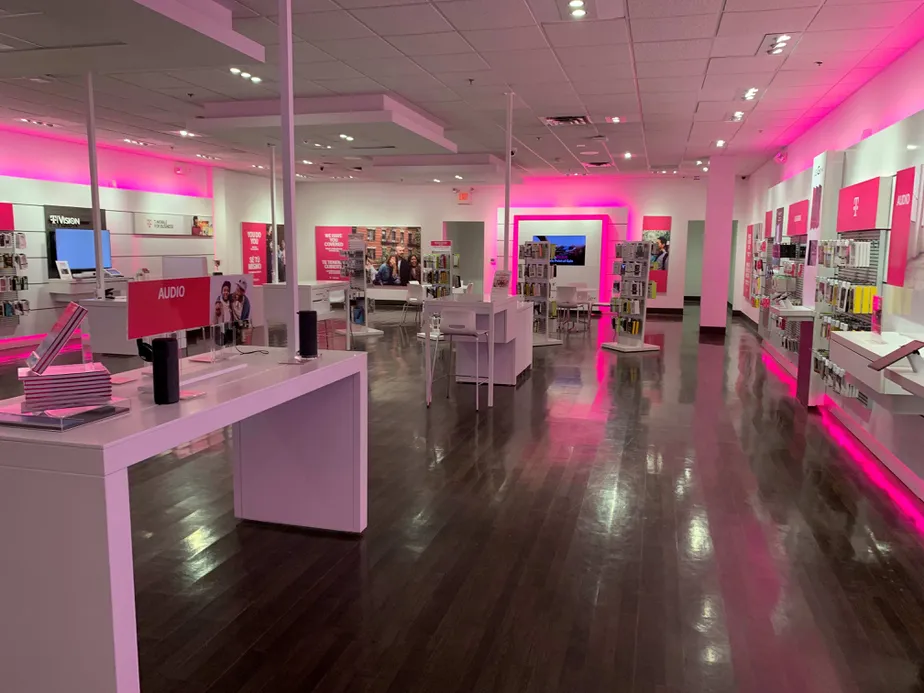 Interior photo of T-Mobile Store at Aramingo Ave. & York St., Philadelphia, PA 