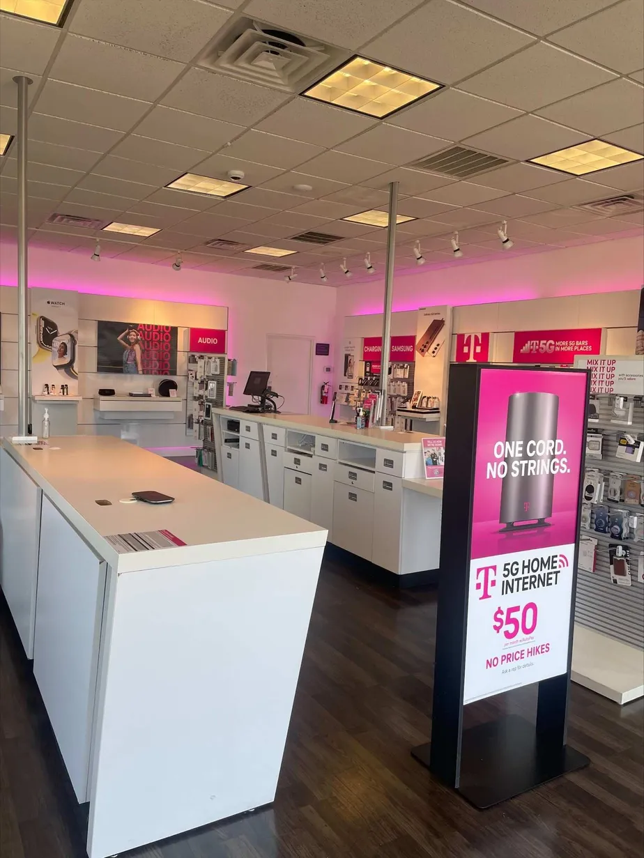 Interior photo of T-Mobile Store at Town East & Galloway, Mesquite, TX