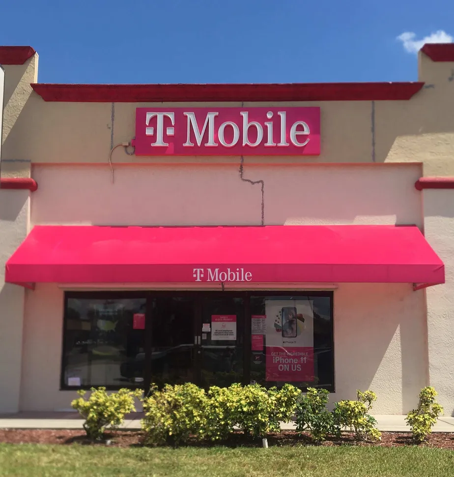 Exterior photo of T-Mobile store at E Merritt Island Cswy & Goodwin Dr, Merritt Island, FL