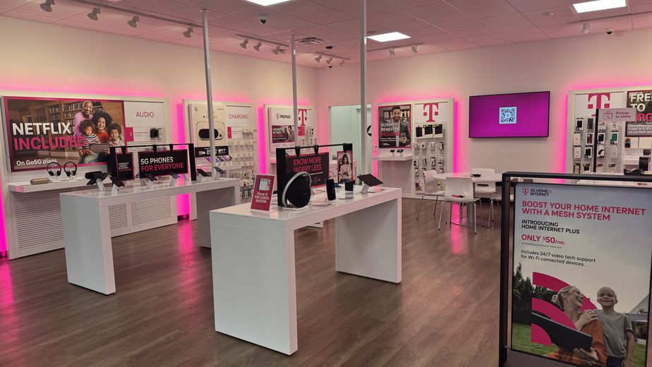 Interior photo of T-Mobile Store at Mission Village Center, San Juan Capistrano, CA