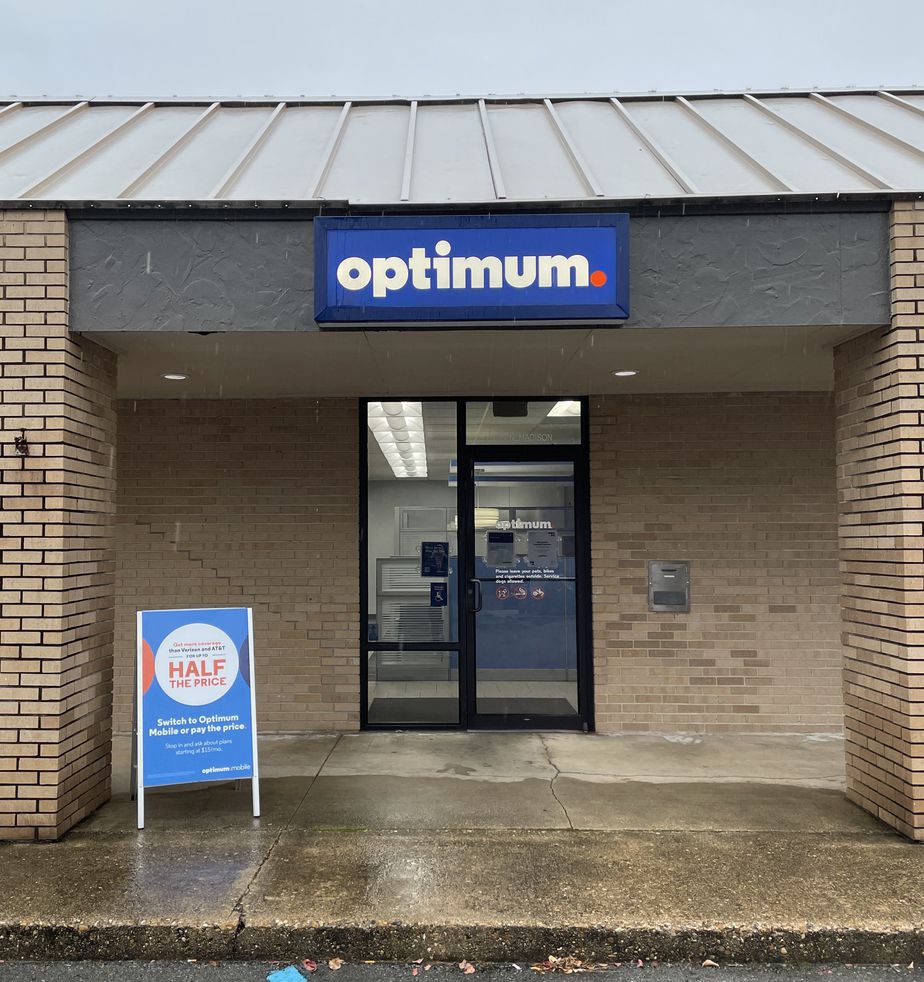 Optimum El Dorado - 1127 N Madison Ave 