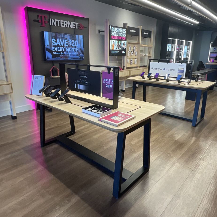 Interior photo of T-Mobile Store at Van Fleet and N Wilson, Bartow, FL