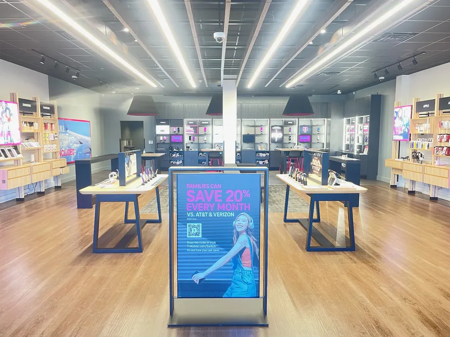  Interior photo of T-Mobile Store at Clinton Hwy & Callahan Dr, Knoxville, TN 