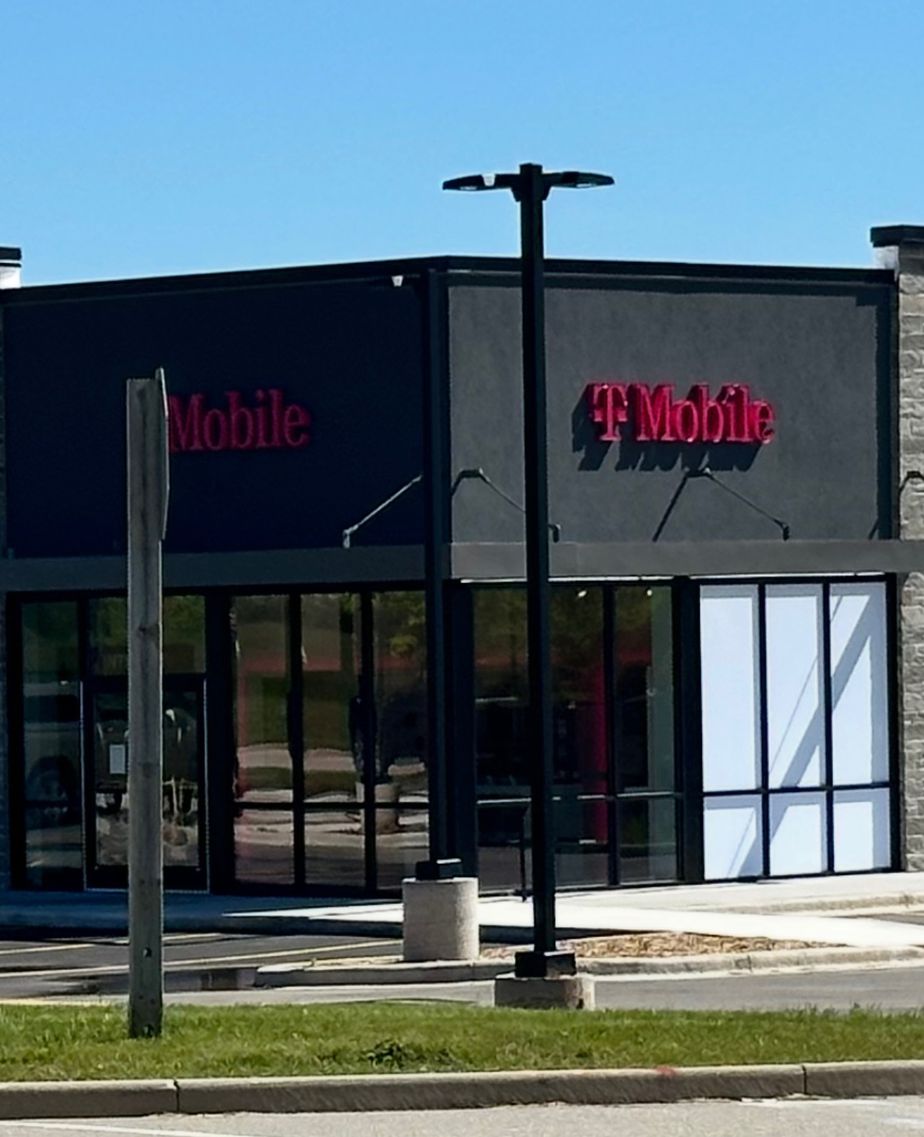 Exterior photo of T-Mobile Store at Port Washington & Hunters, Grafton, WI