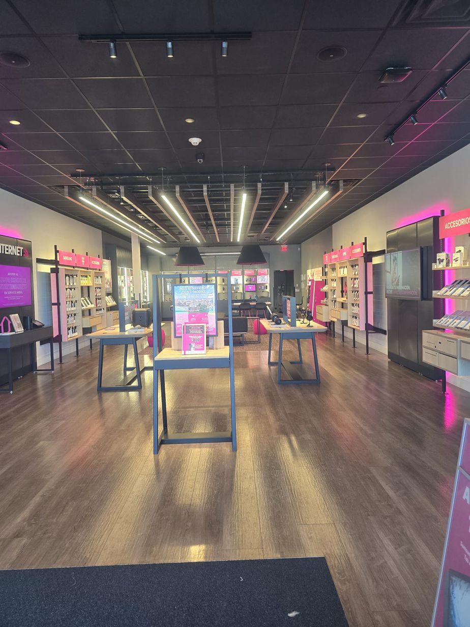 Interior photo of T-Mobile Store at Plaza Prados Del Sur, Santa Isabel, PR