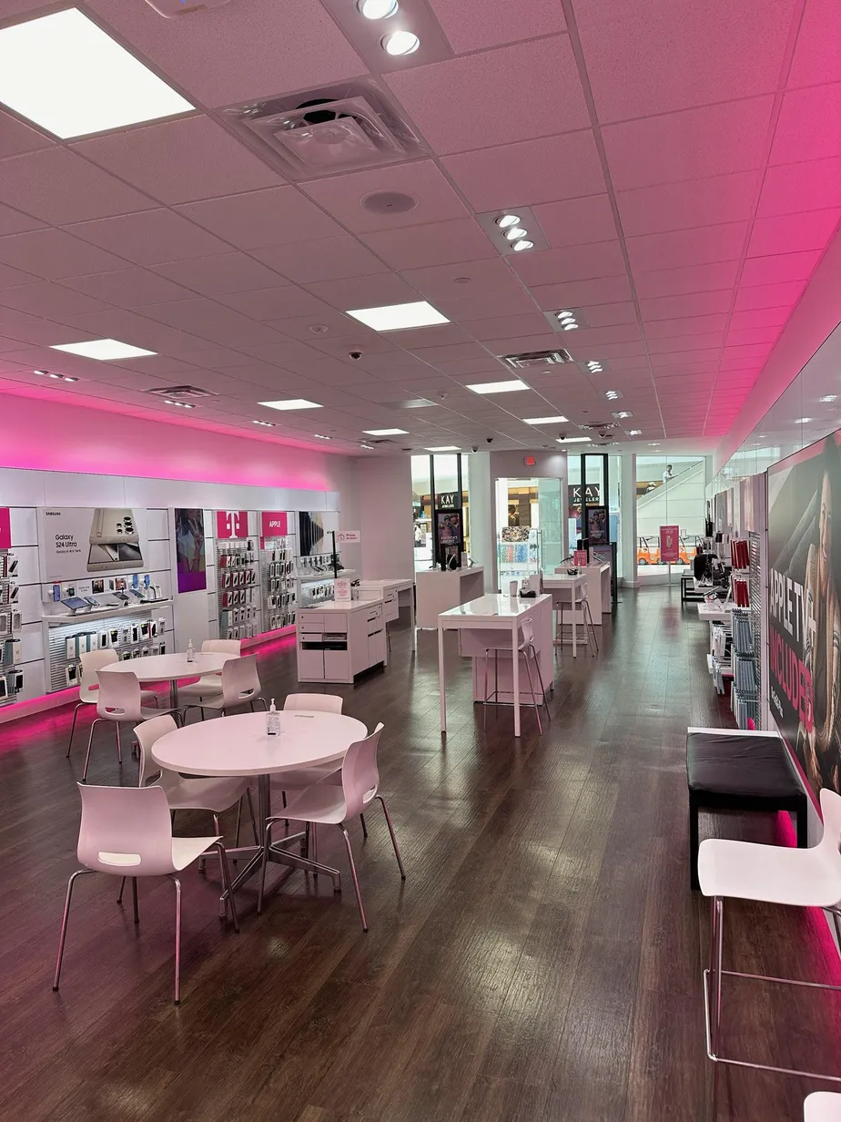  Interior photo of T-Mobile Store at Rockaway Townsquare, Rockaway, NJ 