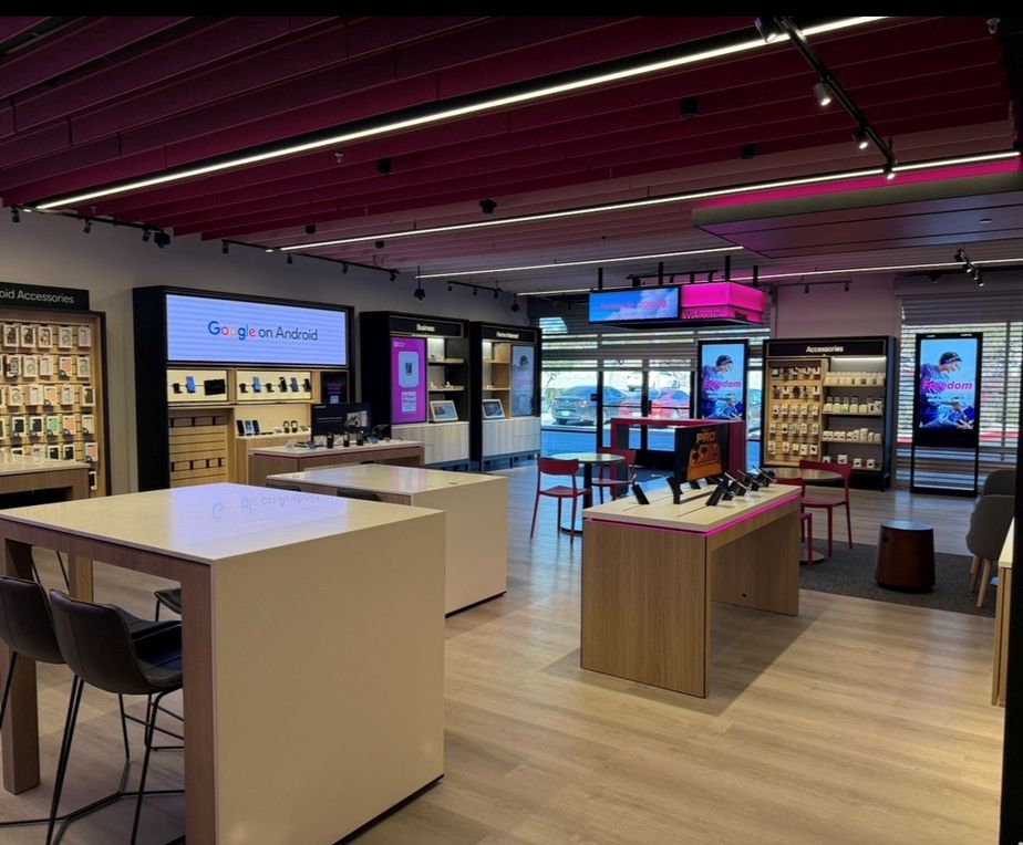  Interior photo of T-Mobile Store at Durango & 215, Las Vegas, NV 
