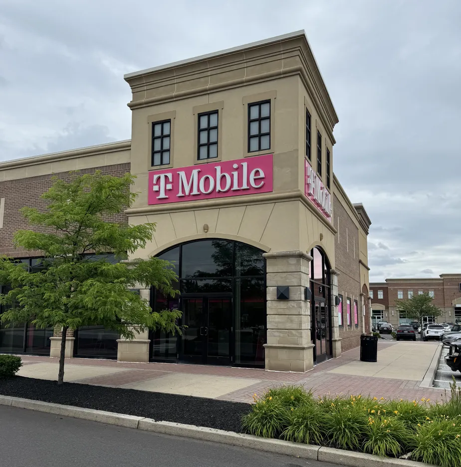  Exterior photo of T-Mobile Store at Rt 422 & Rt 29, Collegeville, PA 