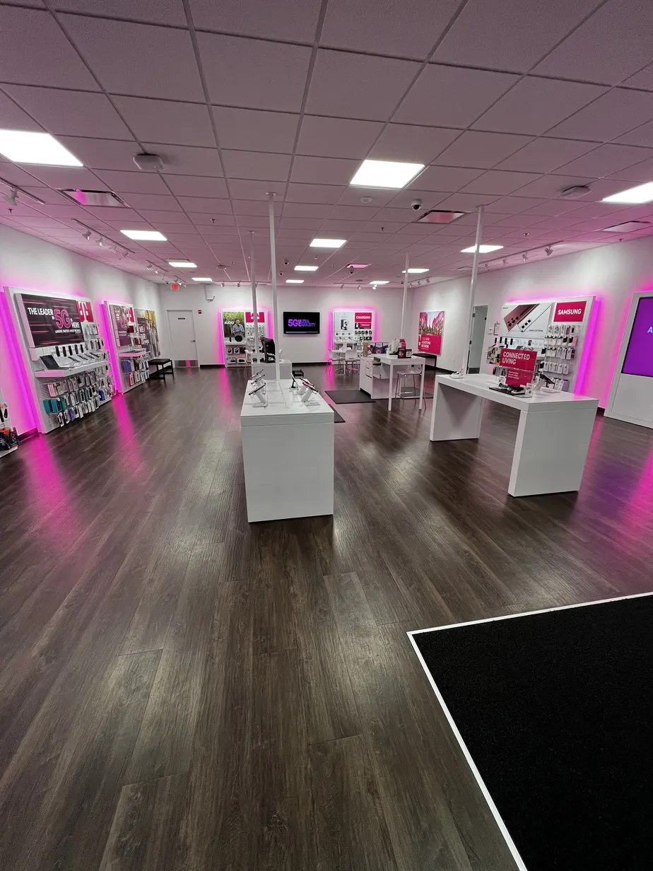 T-Mobile Westview Promenade | Frederick, MD