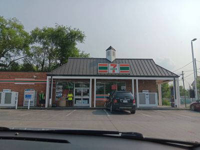 Image gallery for 7-Eleven