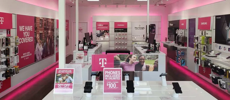 Interior photo of T-Mobile Store at Ashburn Rd & Glouchester Pkwy, Ashburn, VA