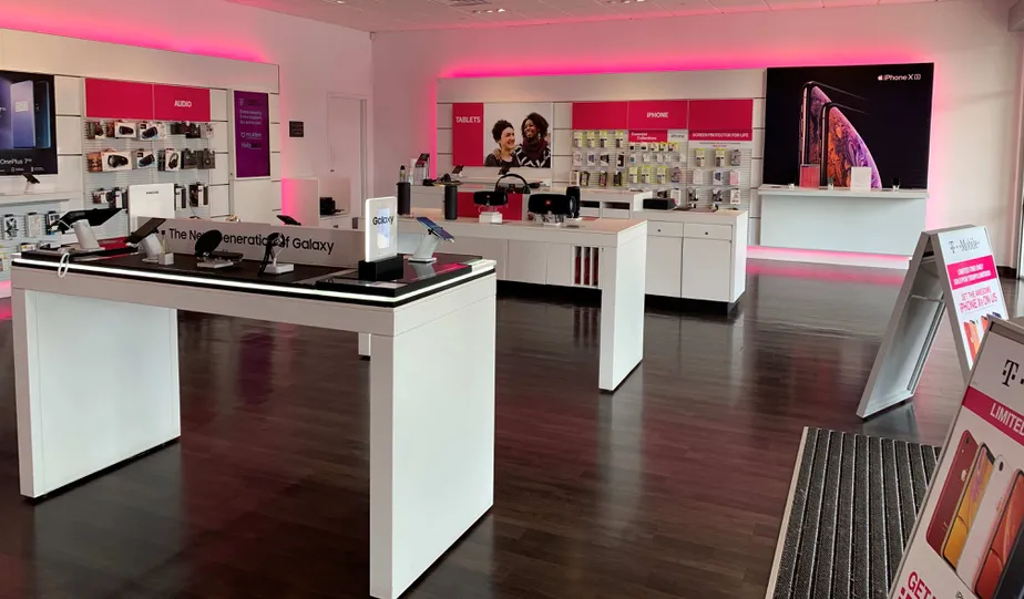 Interior photo of T-Mobile Store at Towne Center Drive & Springhurst Blvd., Louisville, KY