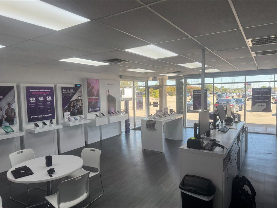 Metro by T-Mobile 8014 Spring Valley Rd - 8014 Spring Valley Rd 