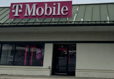 T-Mobile Authorized Retailer