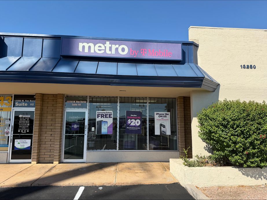 Metro by T-Mobile 13250 West Van Buren Street - 13250 West Van Buren Street 