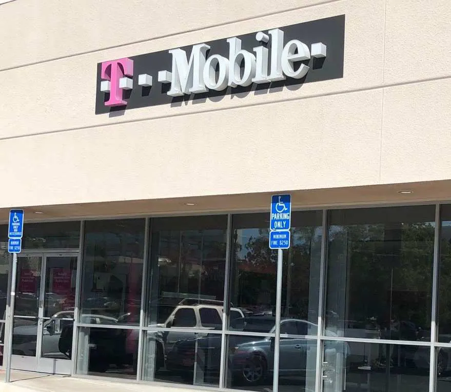 Exterior photo of T-Mobile store at I-8 & Murray Drive, La Mesa, CA