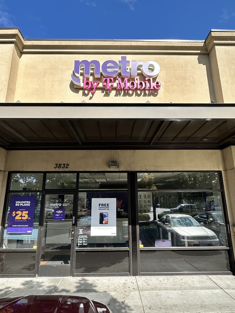 Image alt text