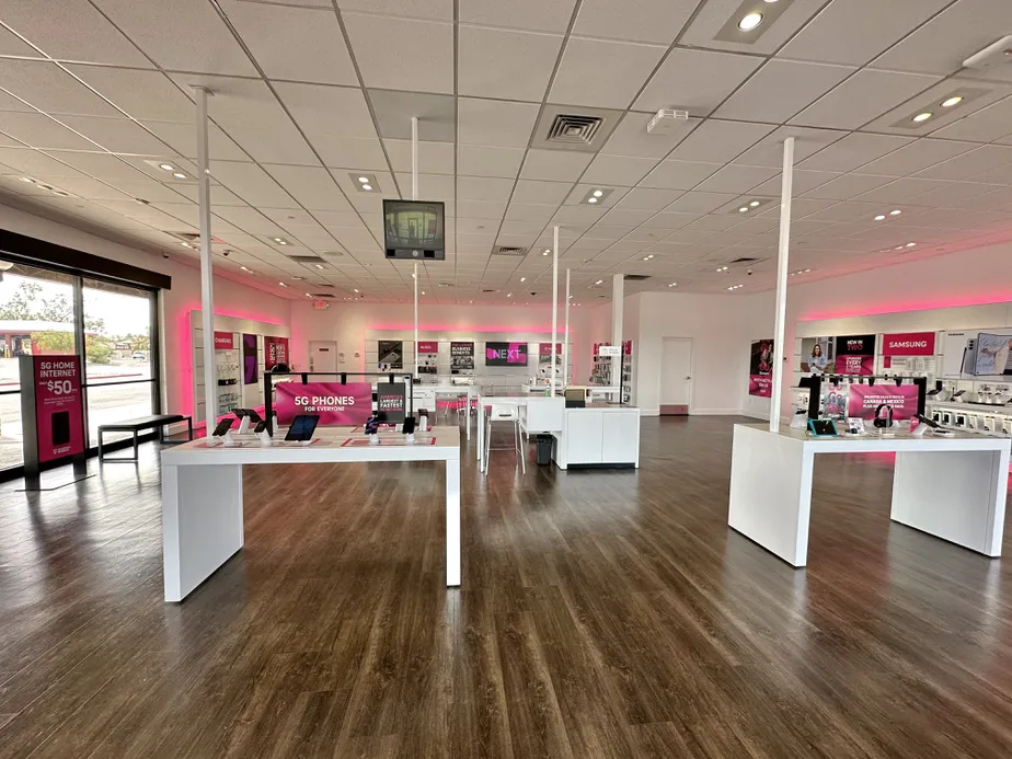 Interior photo of T-Mobile Store at 67th & Peoria, Peoria, AZ