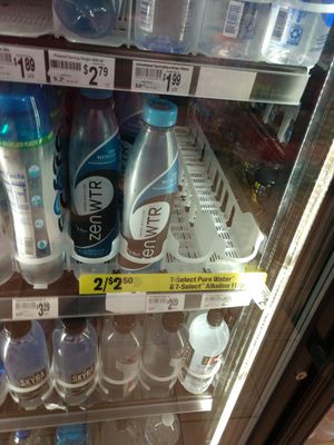 Image gallery for 7-Eleven